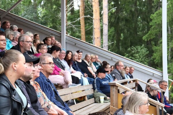 Loihtima Love konserttielämys onnistui yli odotusten